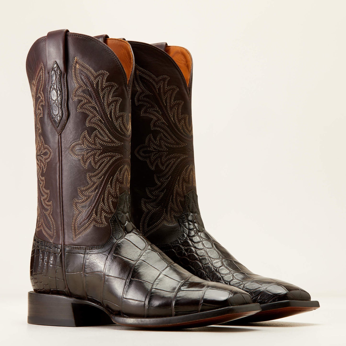 Ariat Men Bench Made Bassett Western Boot