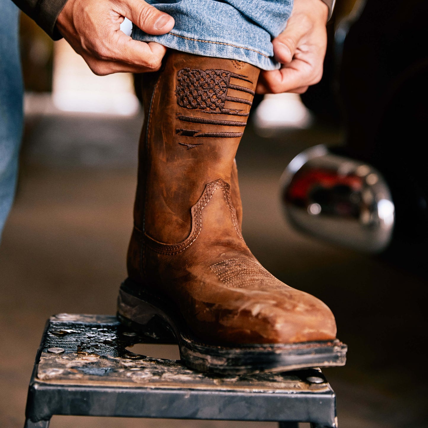 Ariat Men WorkHog XT Patriot Waterproof Carbon Toe Work Boot