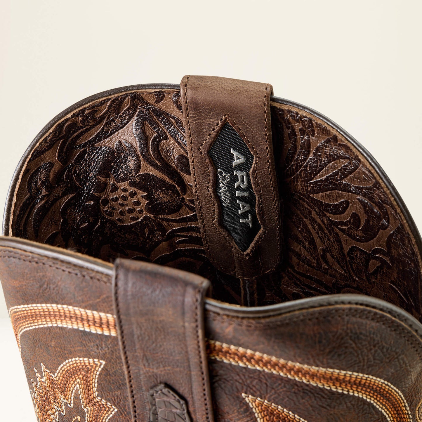 Ariat Men Classic Callen Wide Square Toe Western Boot
