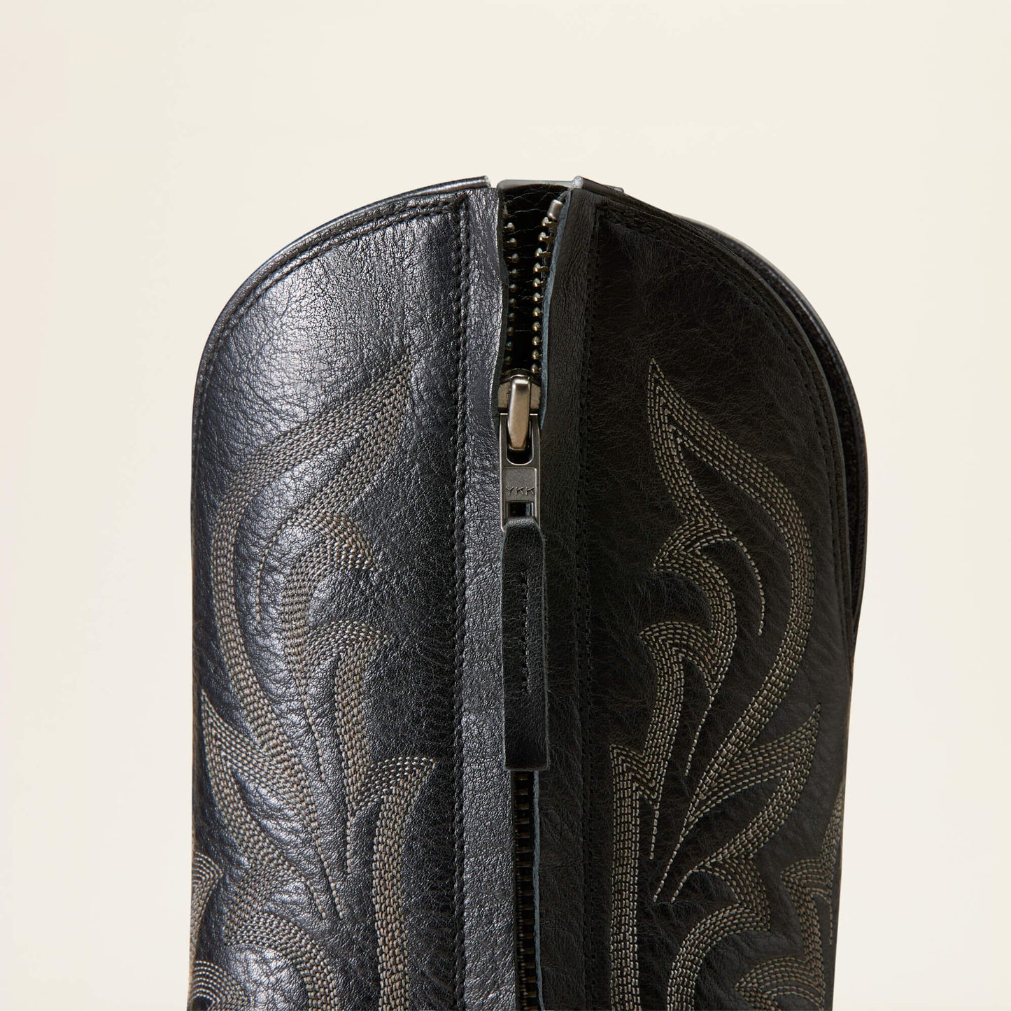 Ariat Men Slim Zip Ultra Western Boot
