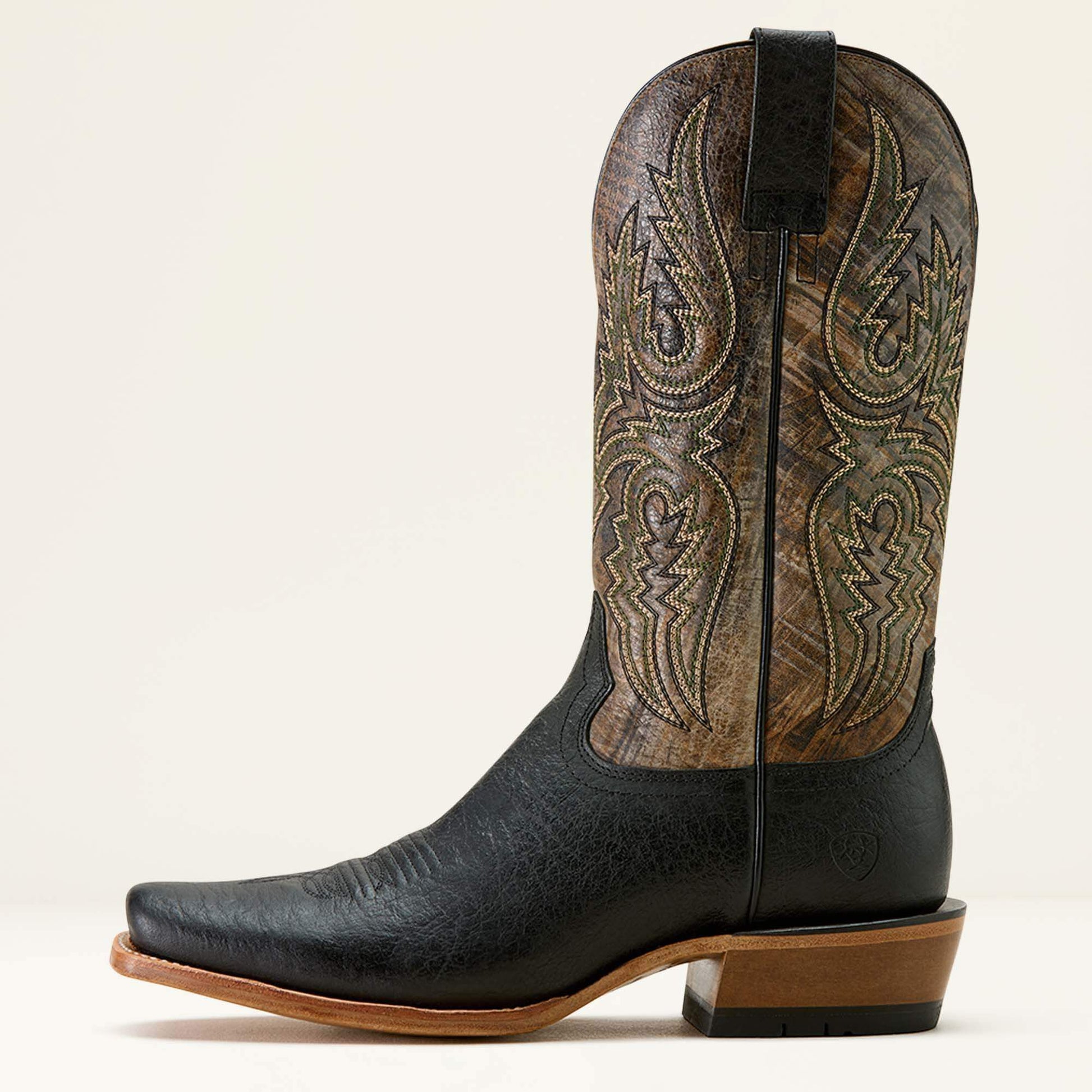 Ariat Men Futurity Platinum Narrow Cutter Toe Cowboy Boot