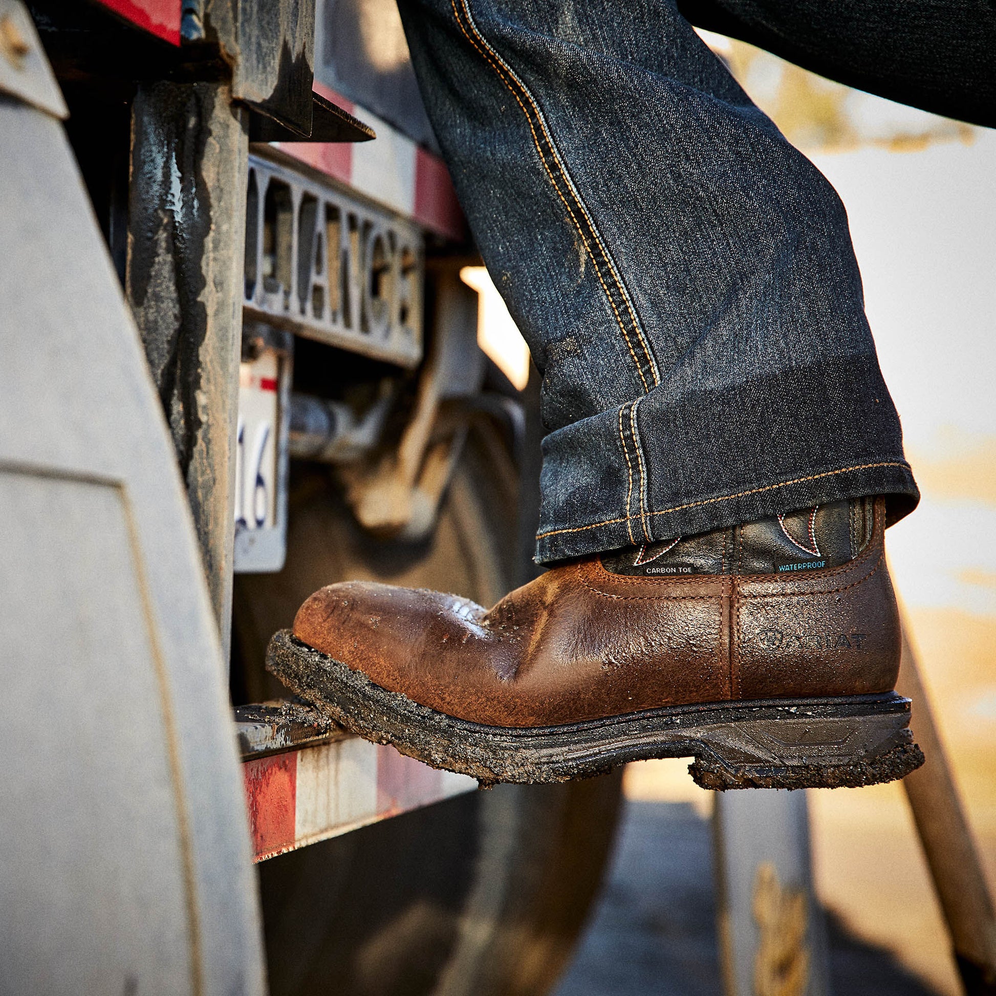 Ariat Men WorkHog XT VentTEK Waterproof Carbon Toe Work Boot