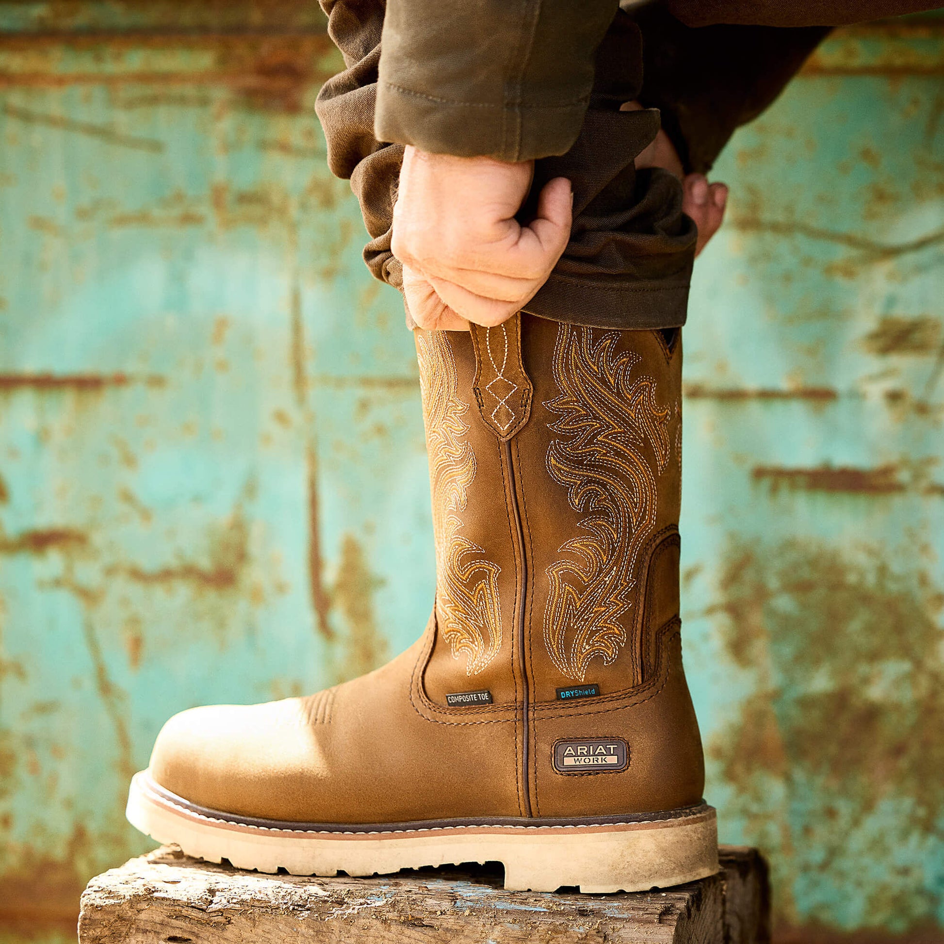 Ariat Men Activator Argo Waterproof Round Toe Composite Toe Work Boot