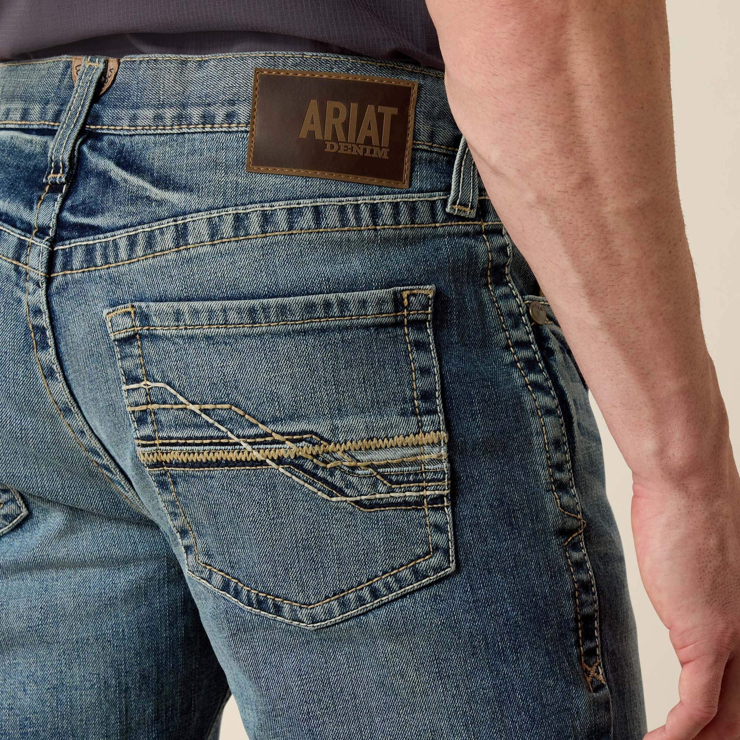 Ariat Men|Trends M4 Low Rise Stretch Shoreway Stackable Straight Leg Jean