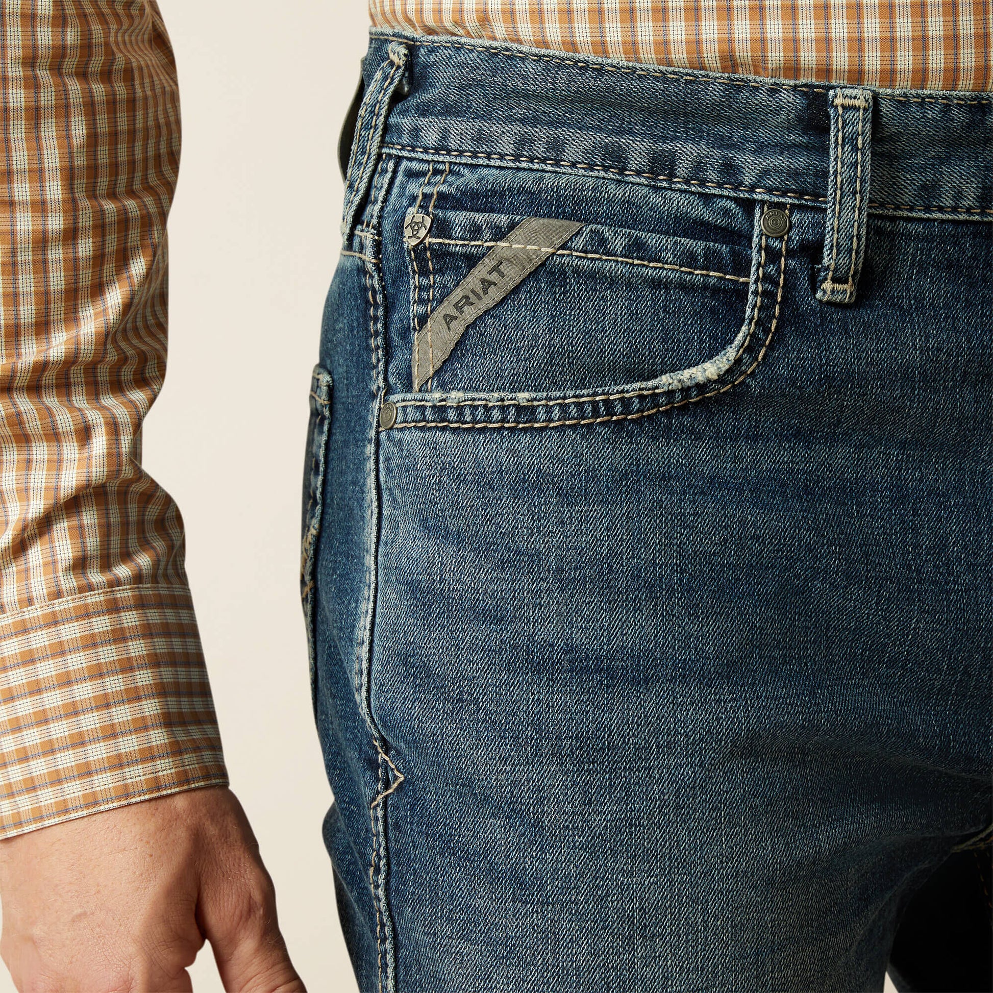 Ariat Men|Trends M7 Slim Sawyer Classic Rise Straight Leg Jeans