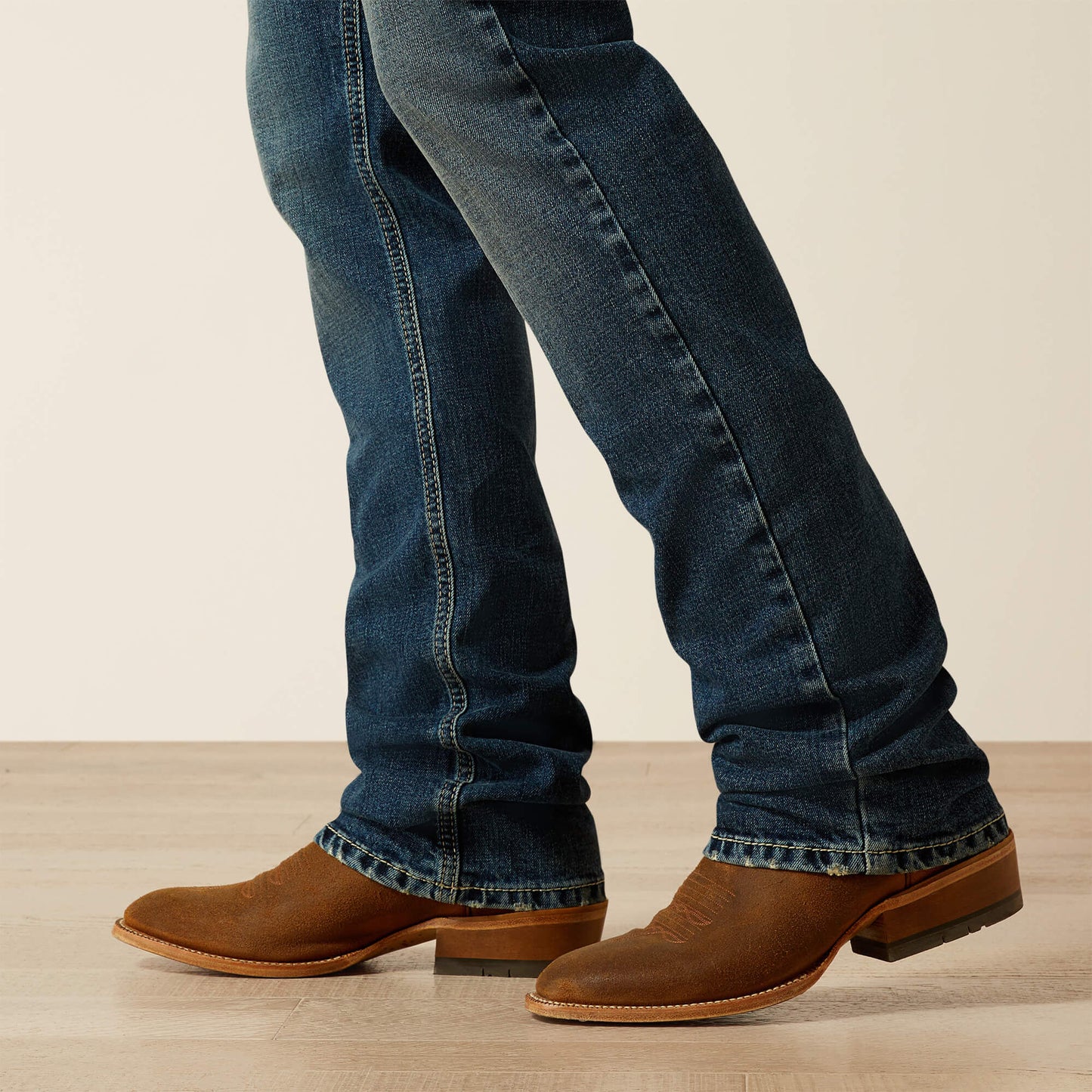 Ariat Men|Trends M7 Slim Sawyer Classic Rise Straight Leg Jeans
