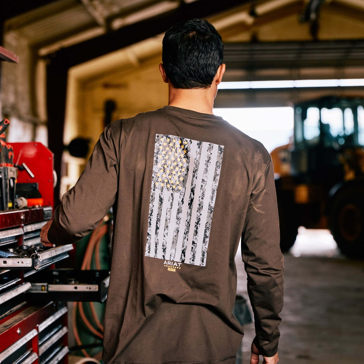 Ariat Men Rebar Workman Reflective Flag Graphic T-Shirt