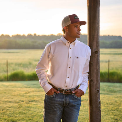 Ariat Men Solid Twill Classic Fit Shirt