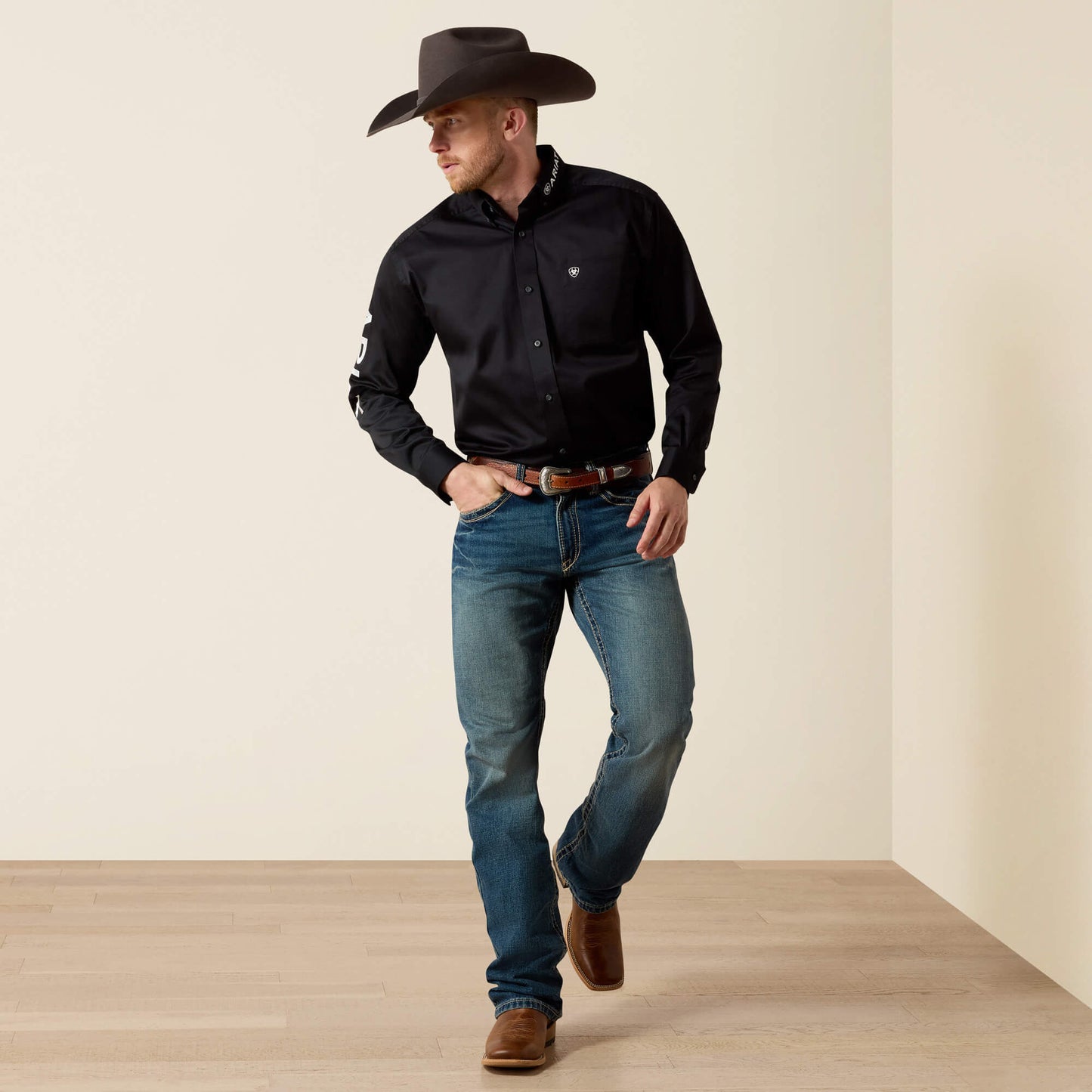 Ariat Men Team Logo Twill Classic Fit Shirt
