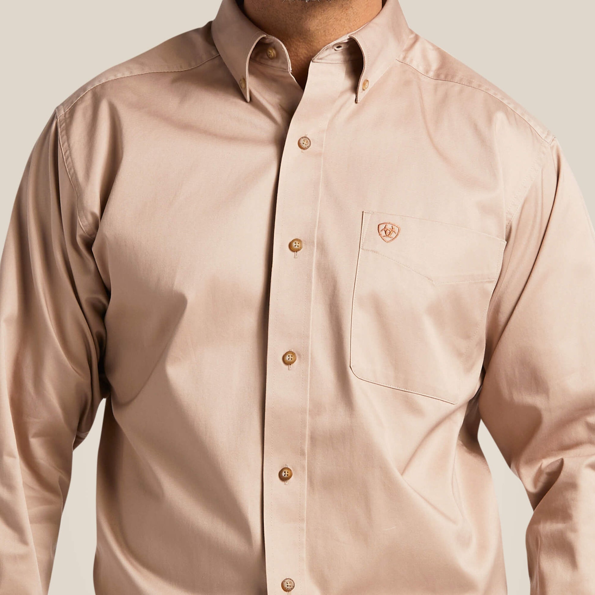Ariat Men Solid Twill Classic Fit Shirt