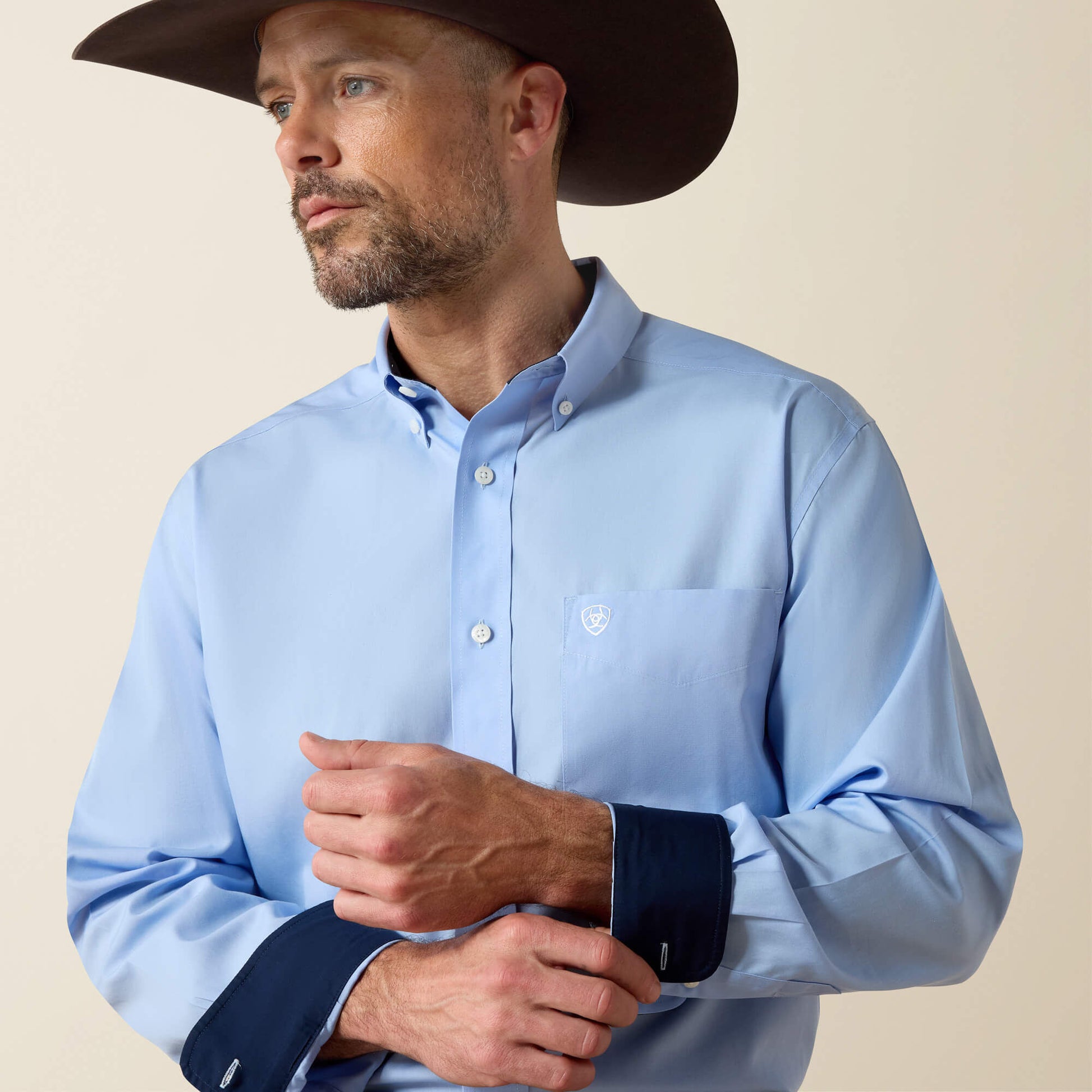 Ariat Men Wrinkle Free Solid Classic Fit Shirt