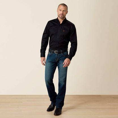 Ariat Men Solid Twill Fitted Shirt