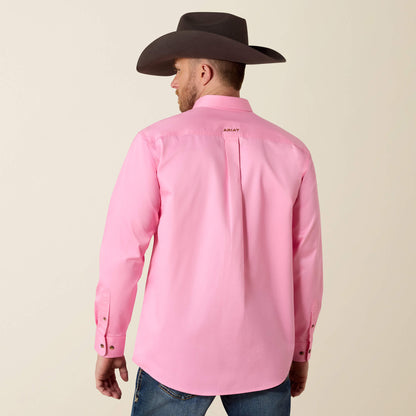Ariat Men Solid Twill Classic Fit Shirt