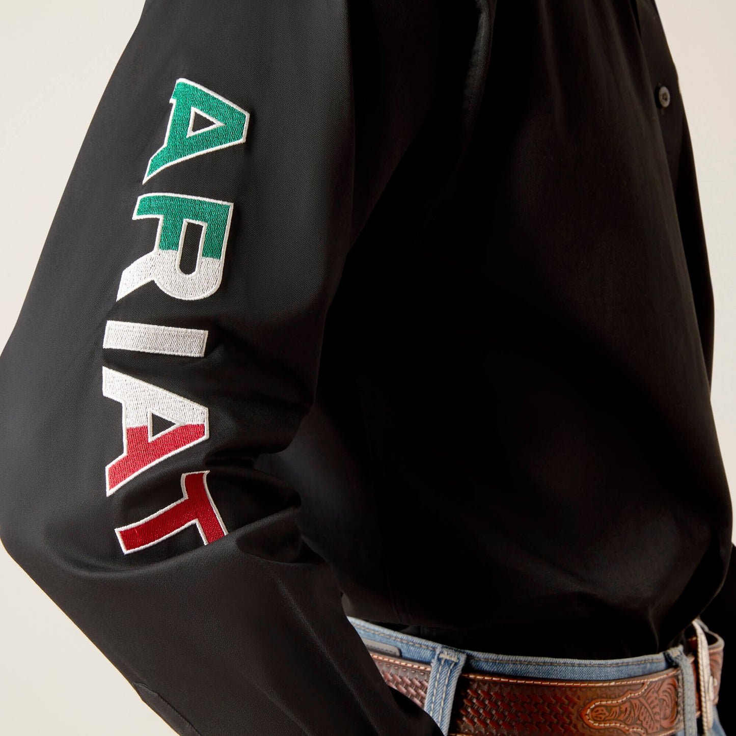 Ariat Men Team Logo Twill Classic Fit Shirt