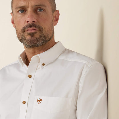 Ariat Men Solid Twill Fitted Shirt
