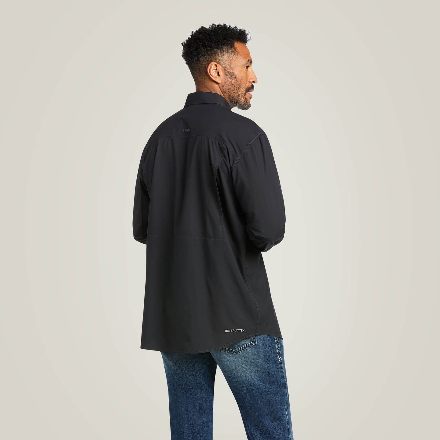 Ariat Men VentTEK Outbound Classic Fit Shirt
