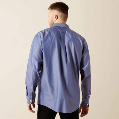 Ariat Men Wrinkle Free Solid Pinpoint Oxford Classic Fit Shirt