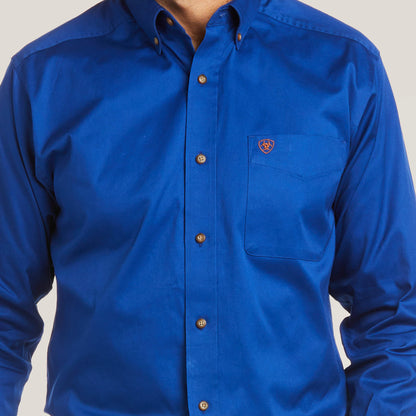 Ariat Men Solid Twill Fitted Shirt