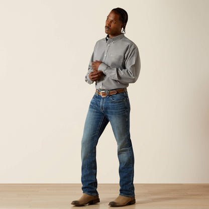 Ariat Men Wrinkle Free Solid Pinpoint Oxford Classic Fit Shirt