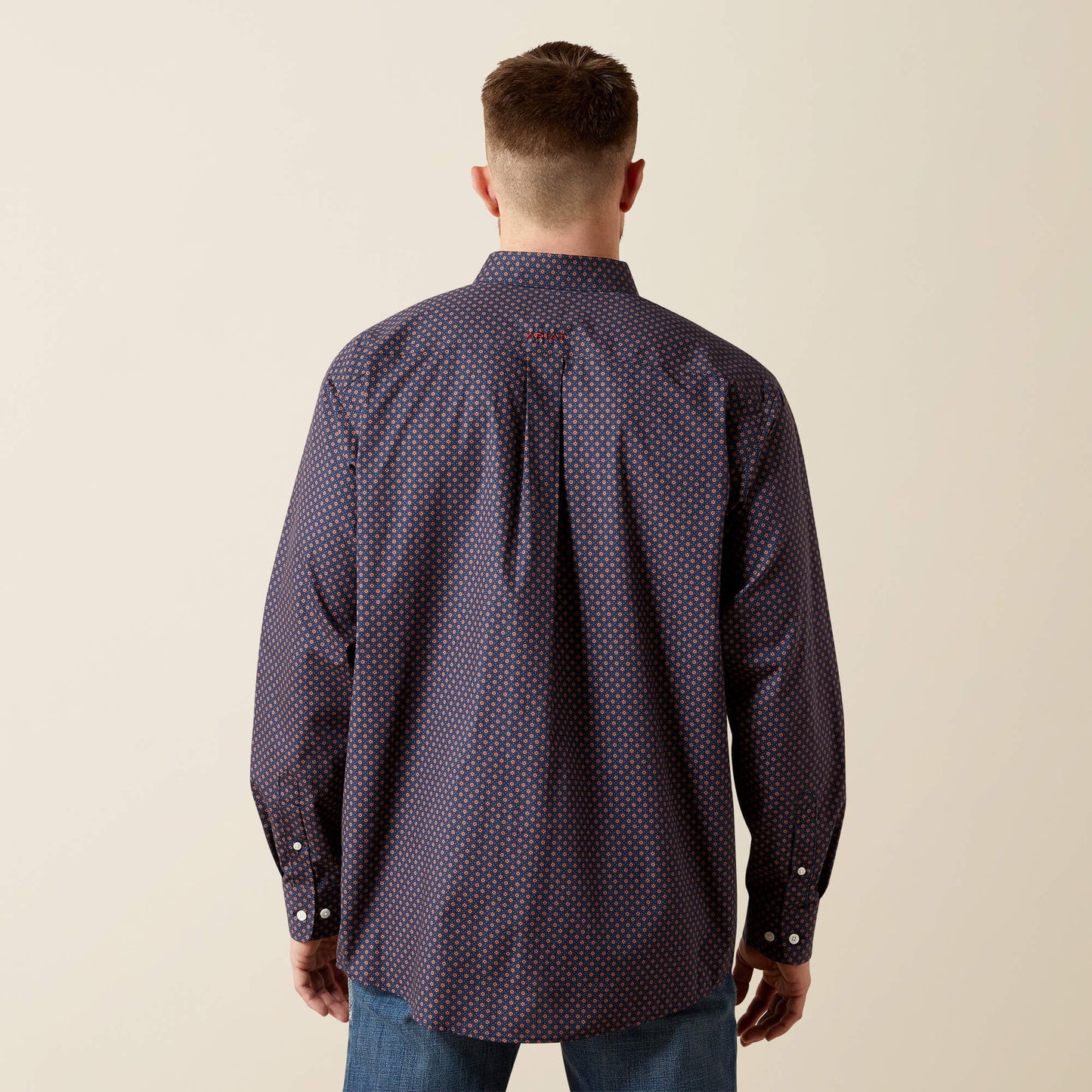 Ariat Men Wrinkle Free Briggs Classic Fit Shirt