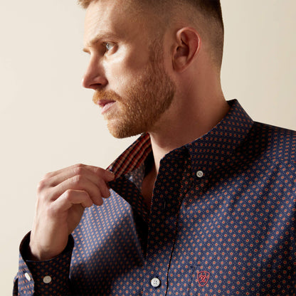 Ariat Men Wrinkle Free Briggs Classic Fit Shirt