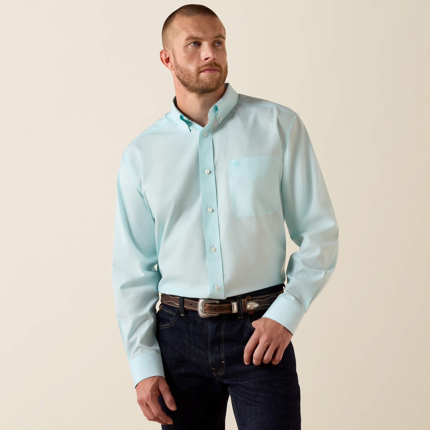 Ariat Men Wrinkle Free Solid Pinpoint Oxford Classic Fit Shirt