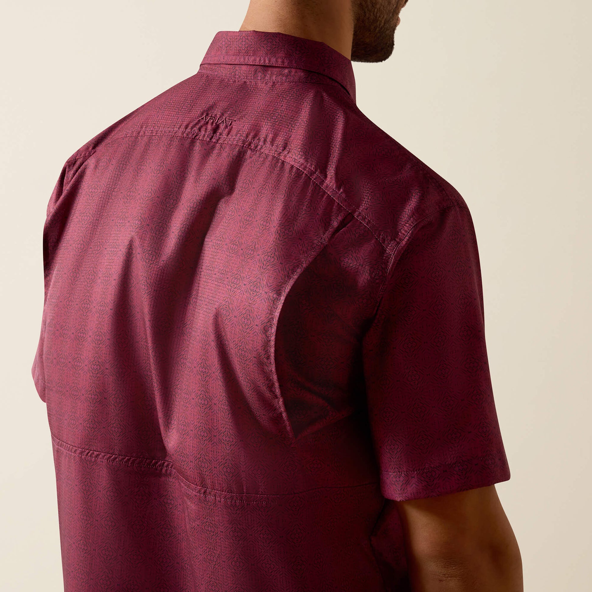 Ariat Men Printed VentTEK Classic Fit Shirt