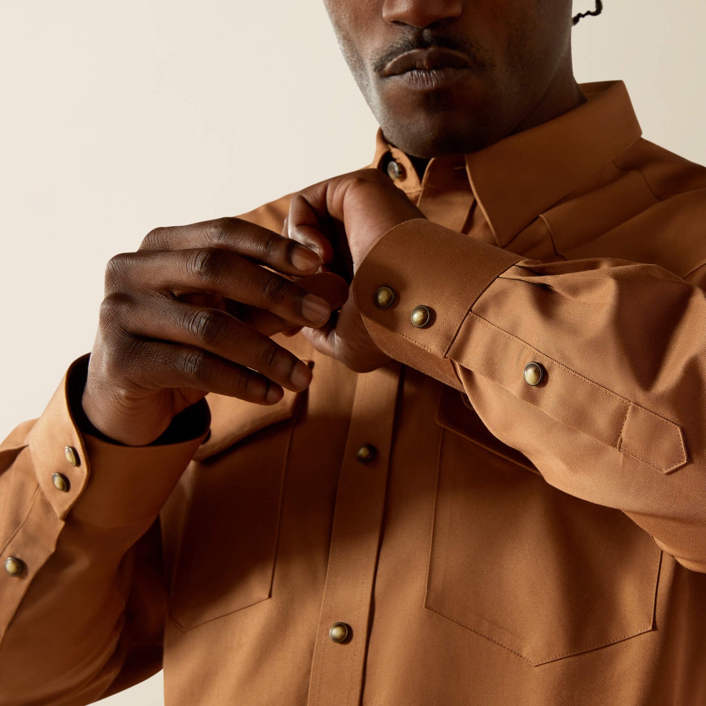 Ariat Men Solid Twill Classic Fit Shirt