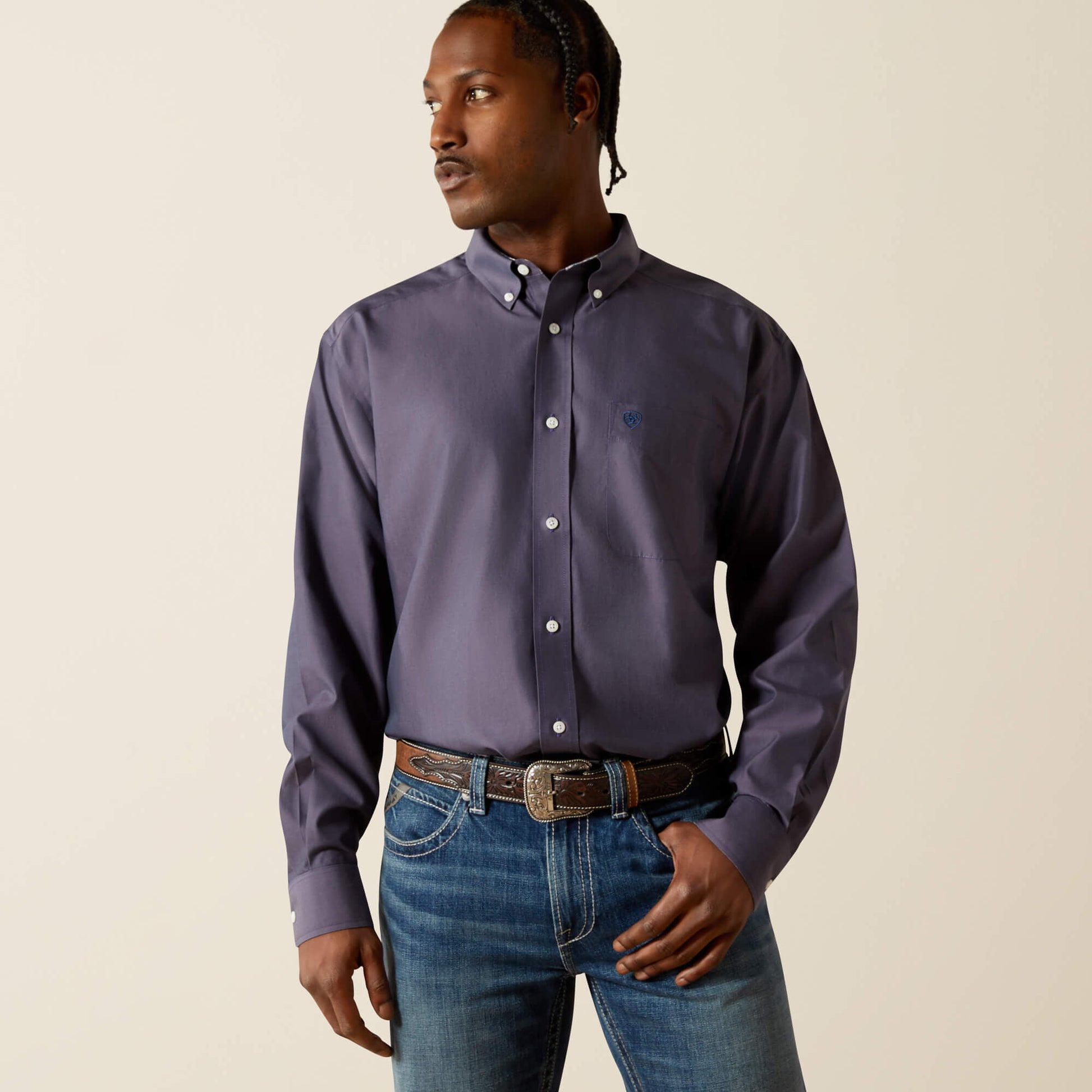 Ariat Men Wrinkle Free Solid Pinpoint Oxford Classic Fit Shirt