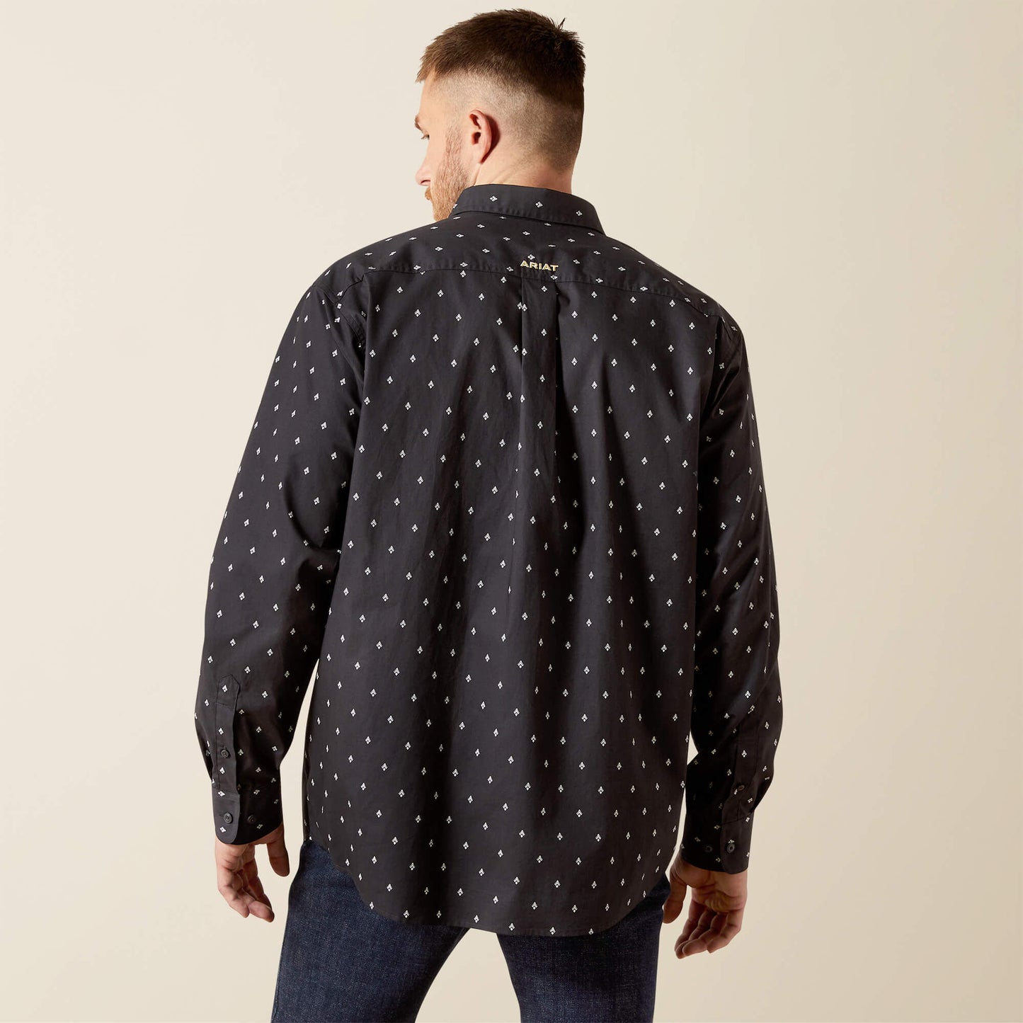Ariat Men Taylor Classic Fit Shirt