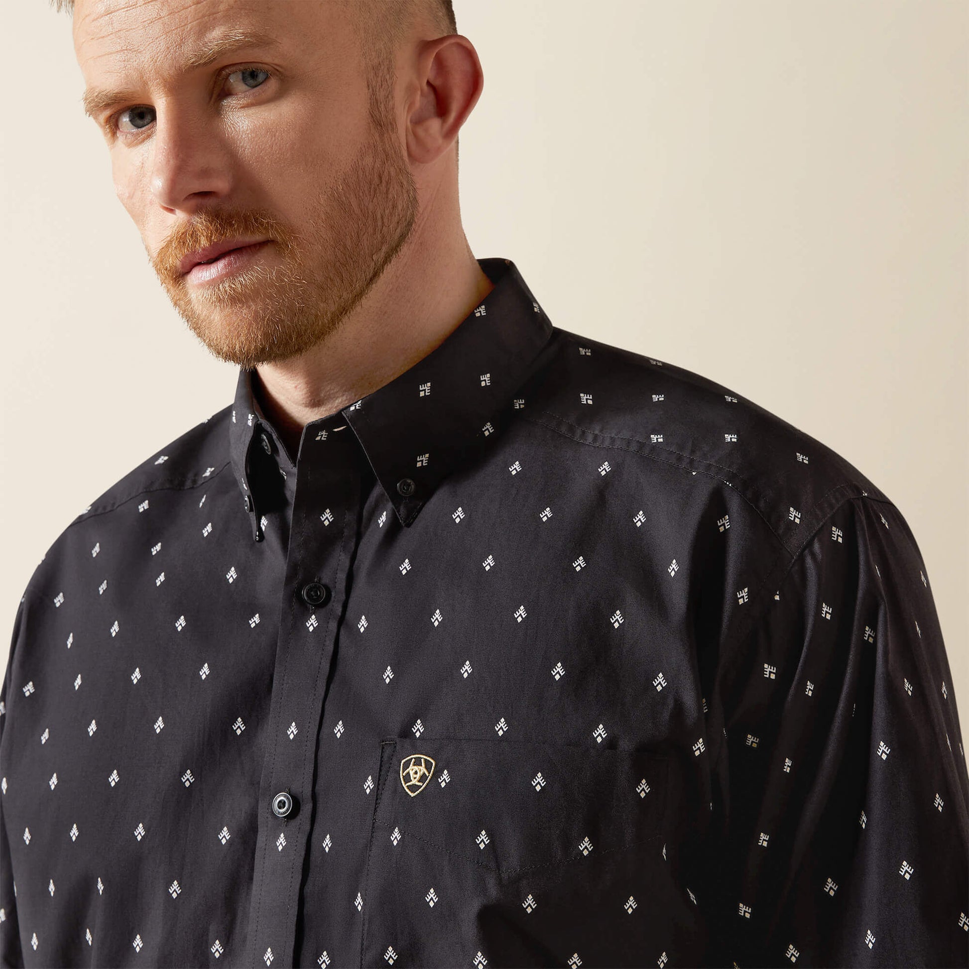 Ariat Men Taylor Classic Fit Shirt