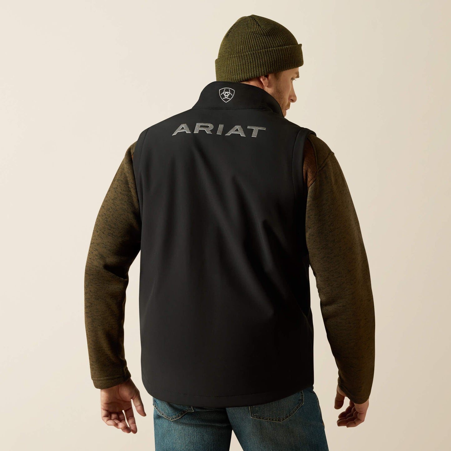 Ariat Men Logo Softshell Vest