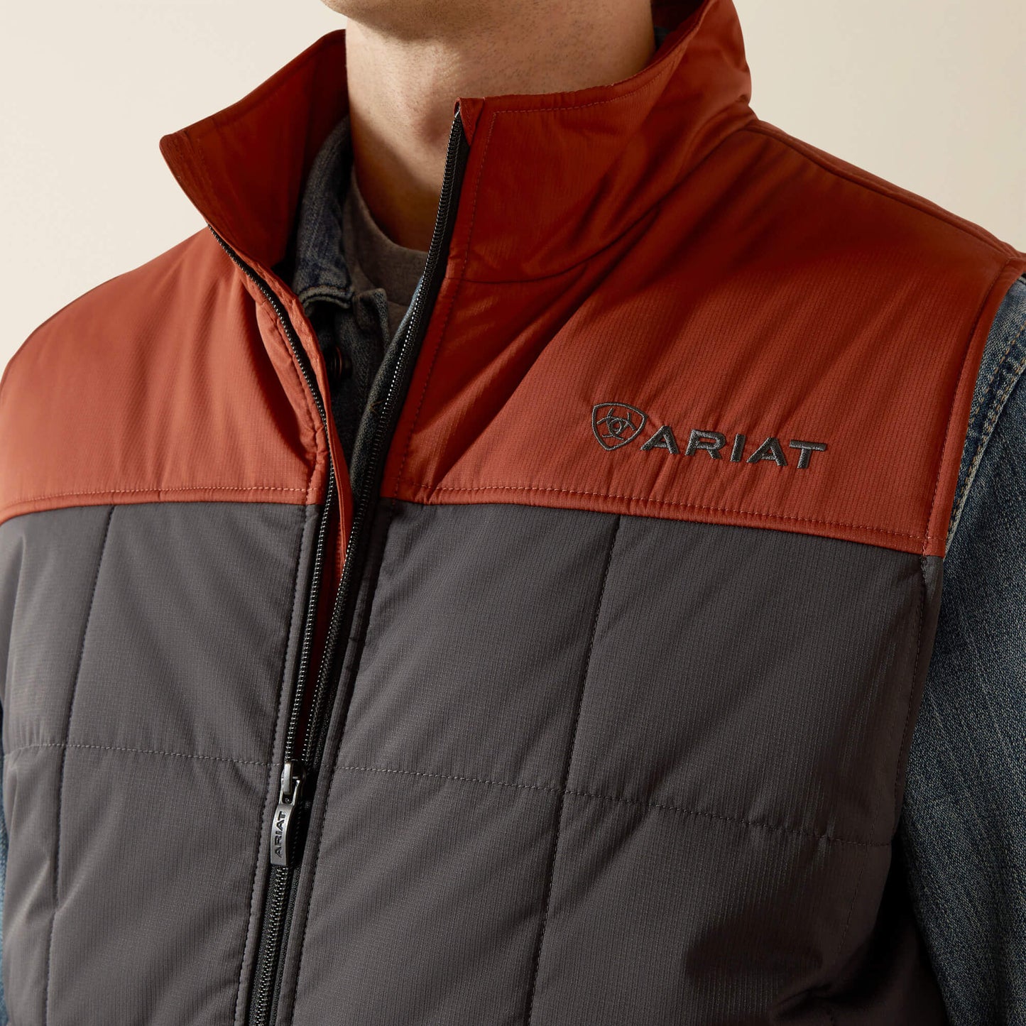 Ariat Men Crius Insulated Vest