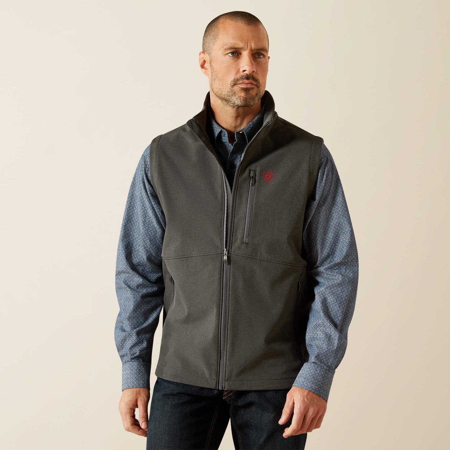 Ariat Men Logo Softshell Vest