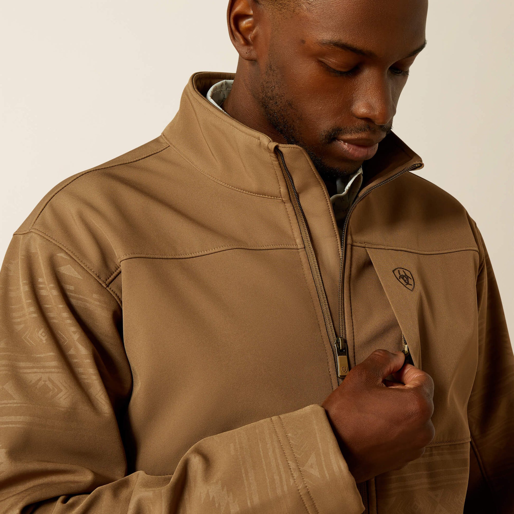 Ariat Men Vernon Softshell Jacket