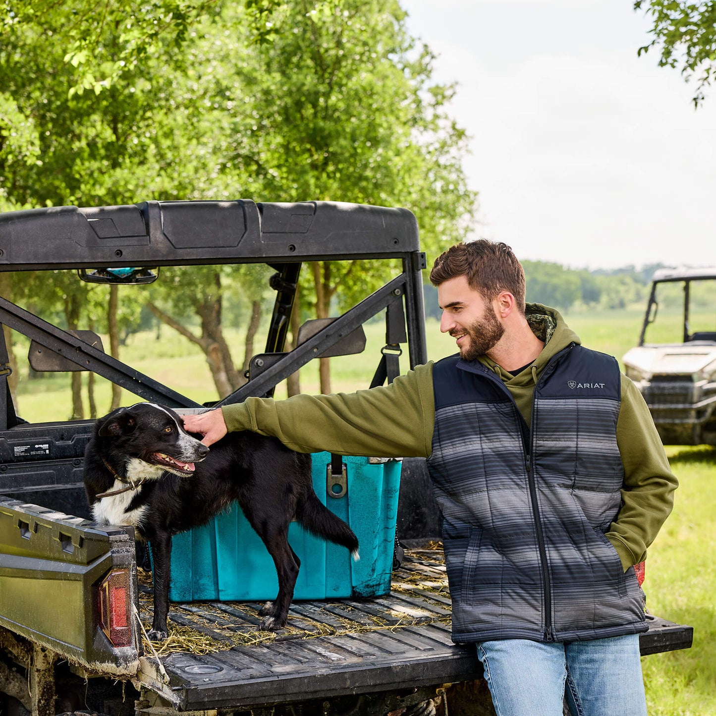 Ariat Men Crius Insulated Vest