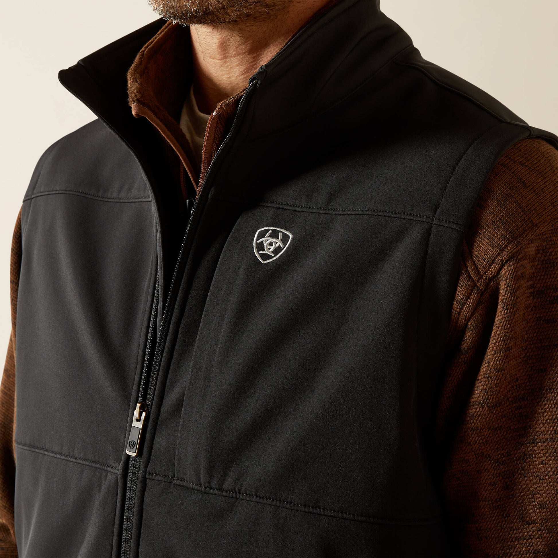 Ariat Men Vernon Softshell Vest