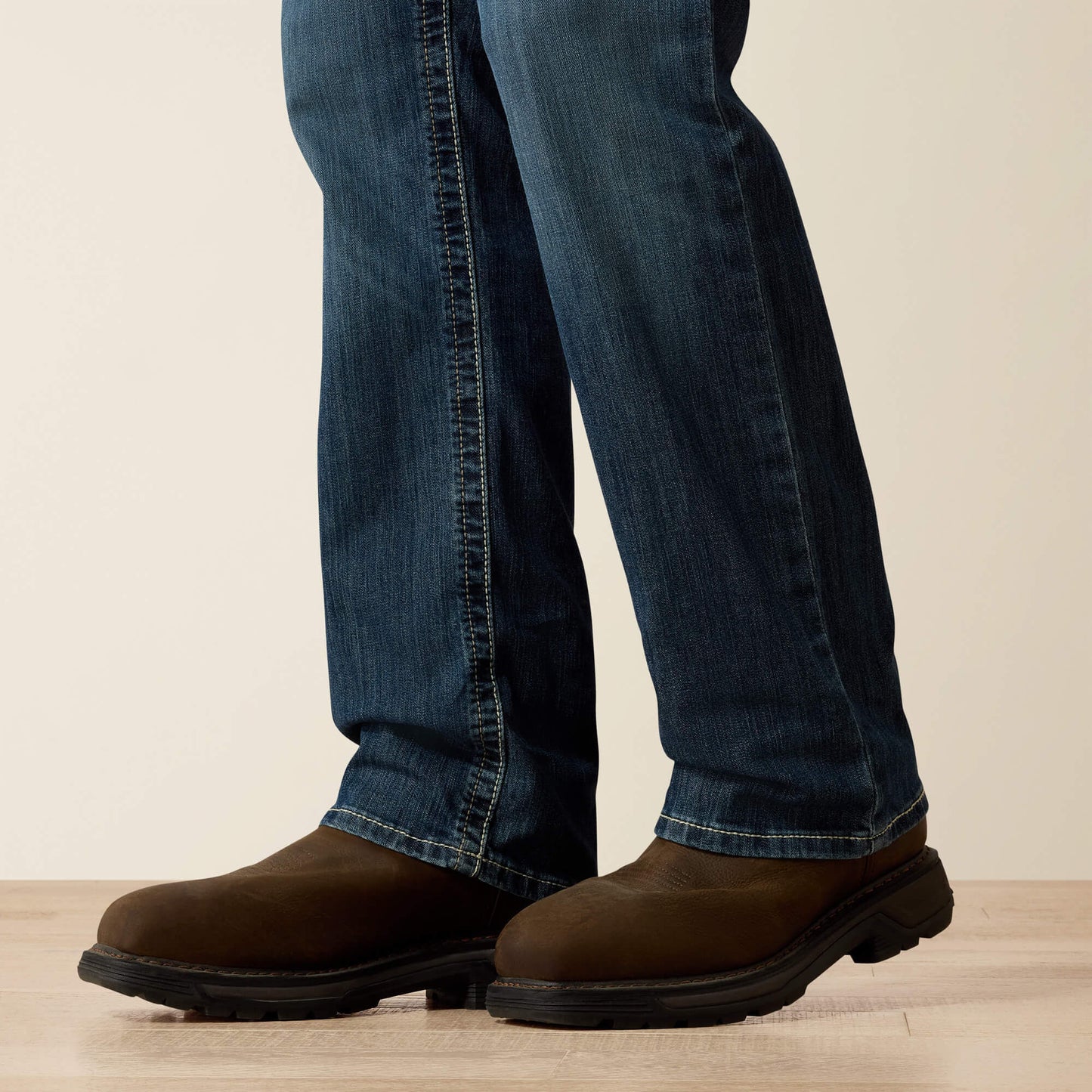 Ariat Men FR M4 Relaxed Stretch DuraLight Boundary Boot Cut Jean