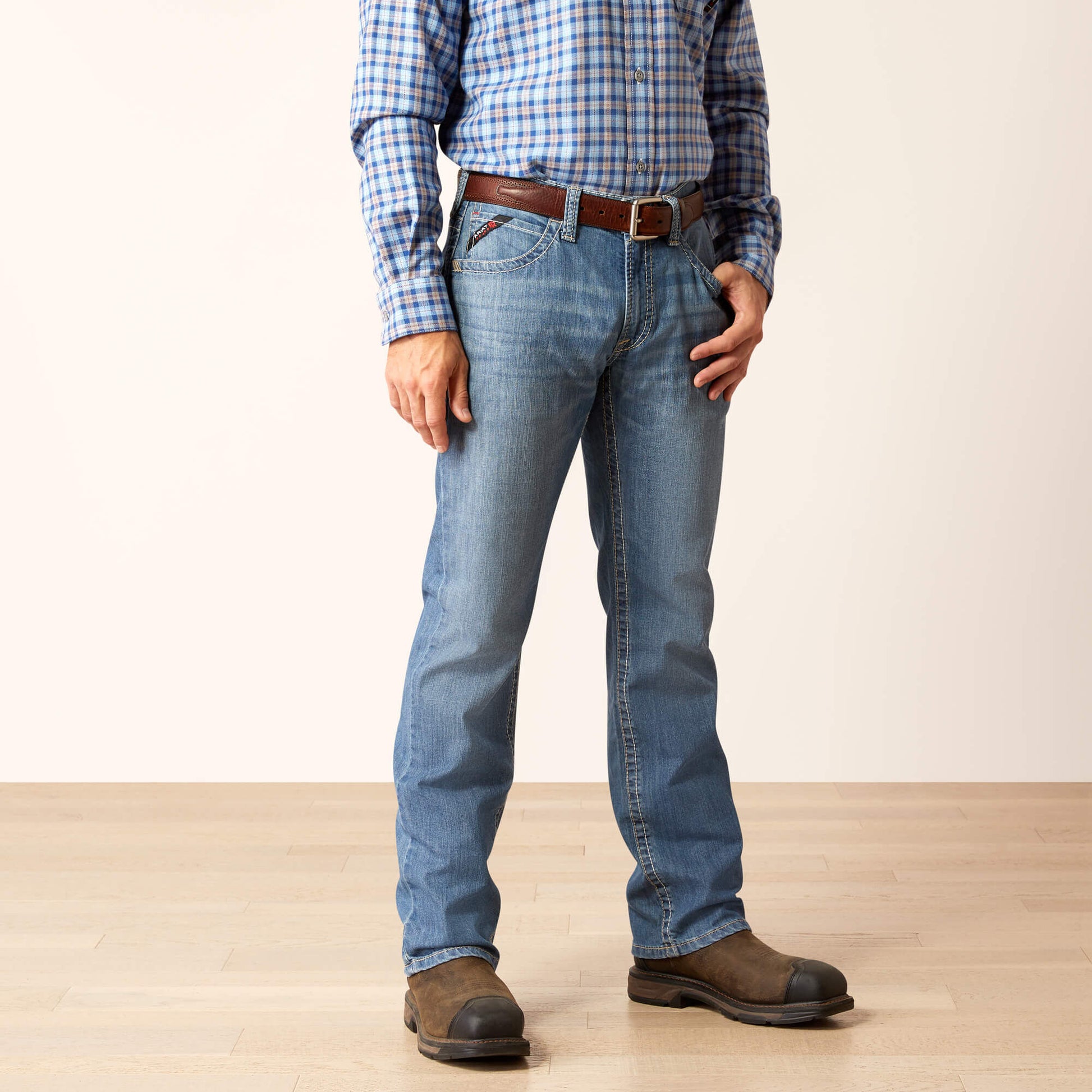 Ariat Men FR M5 Straight DuraStretch DuraLight Owens Straight Jean