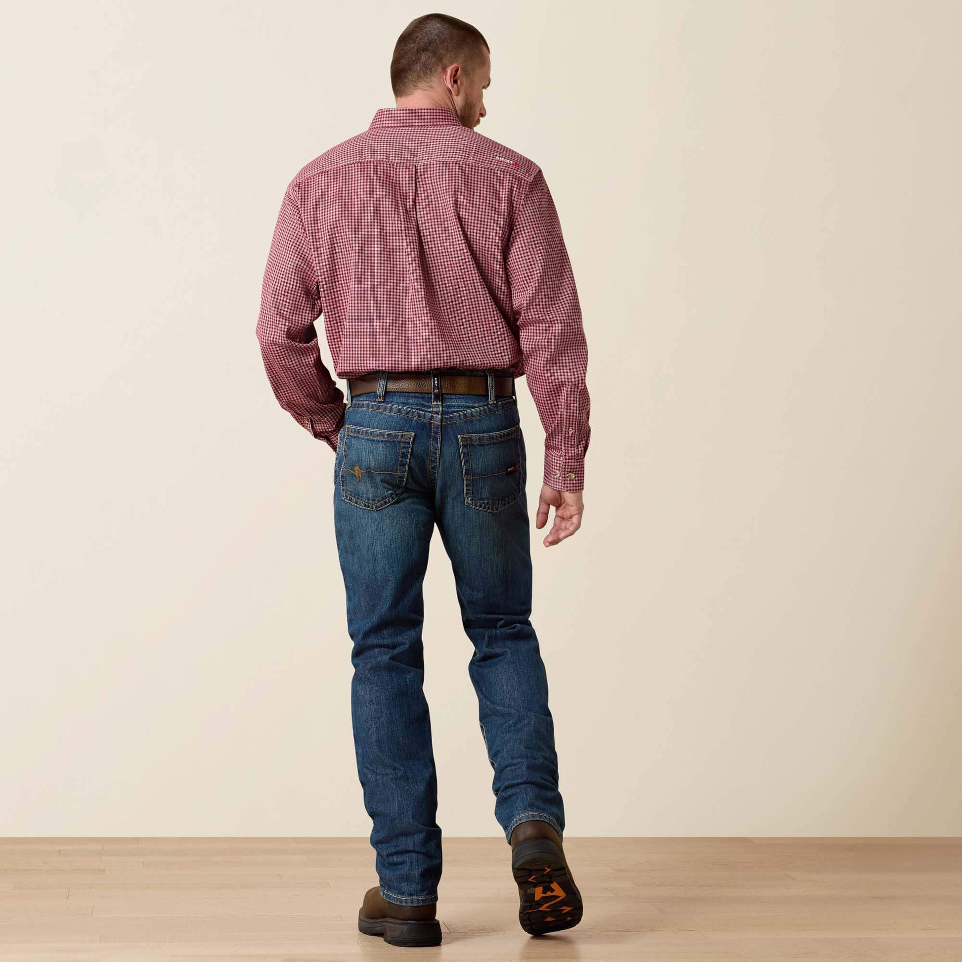 Ariat Men FR M5 Straight Basic Stackable Straight Leg Jean