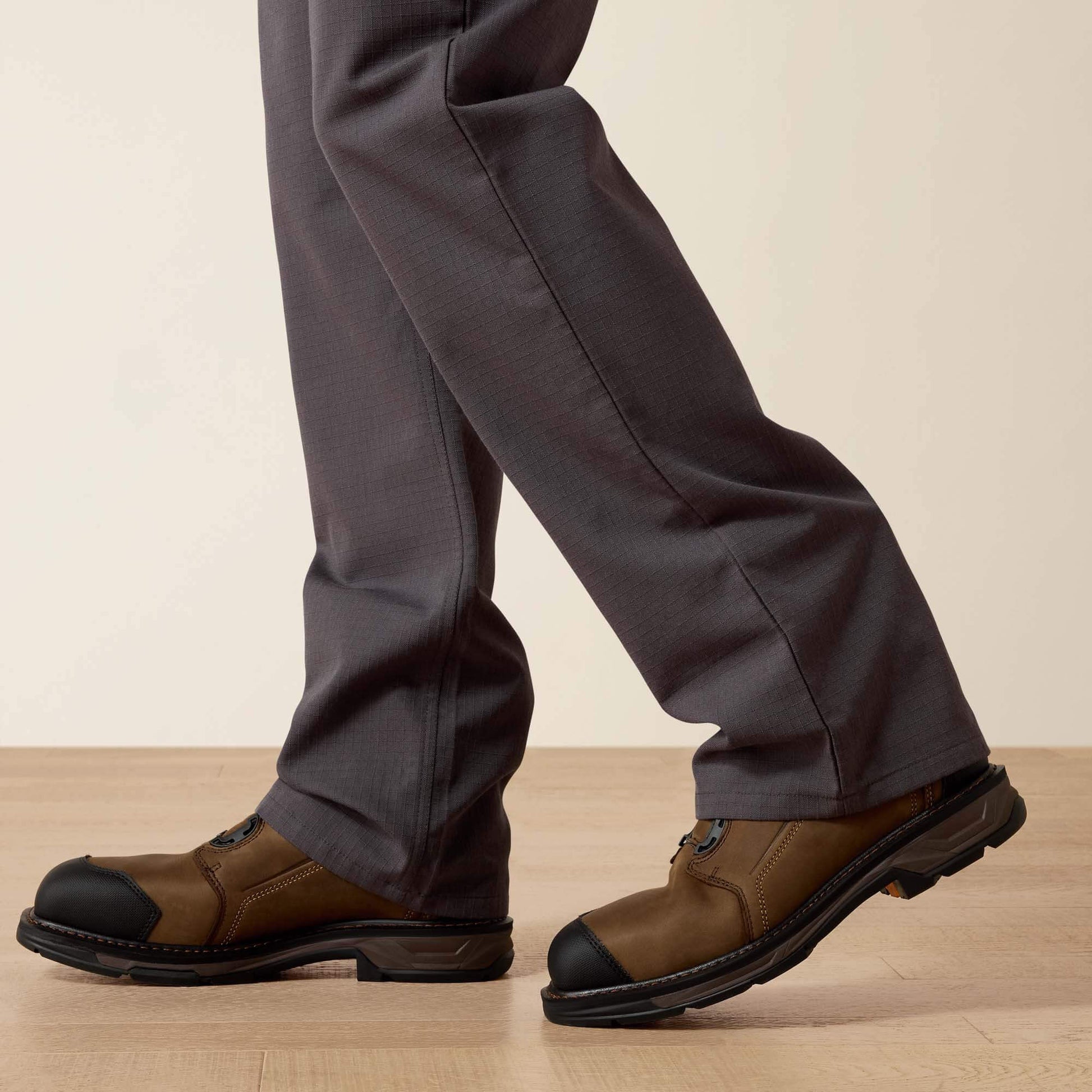 Ariat Men FR M4 Relaxed Crossfire Straight Pant