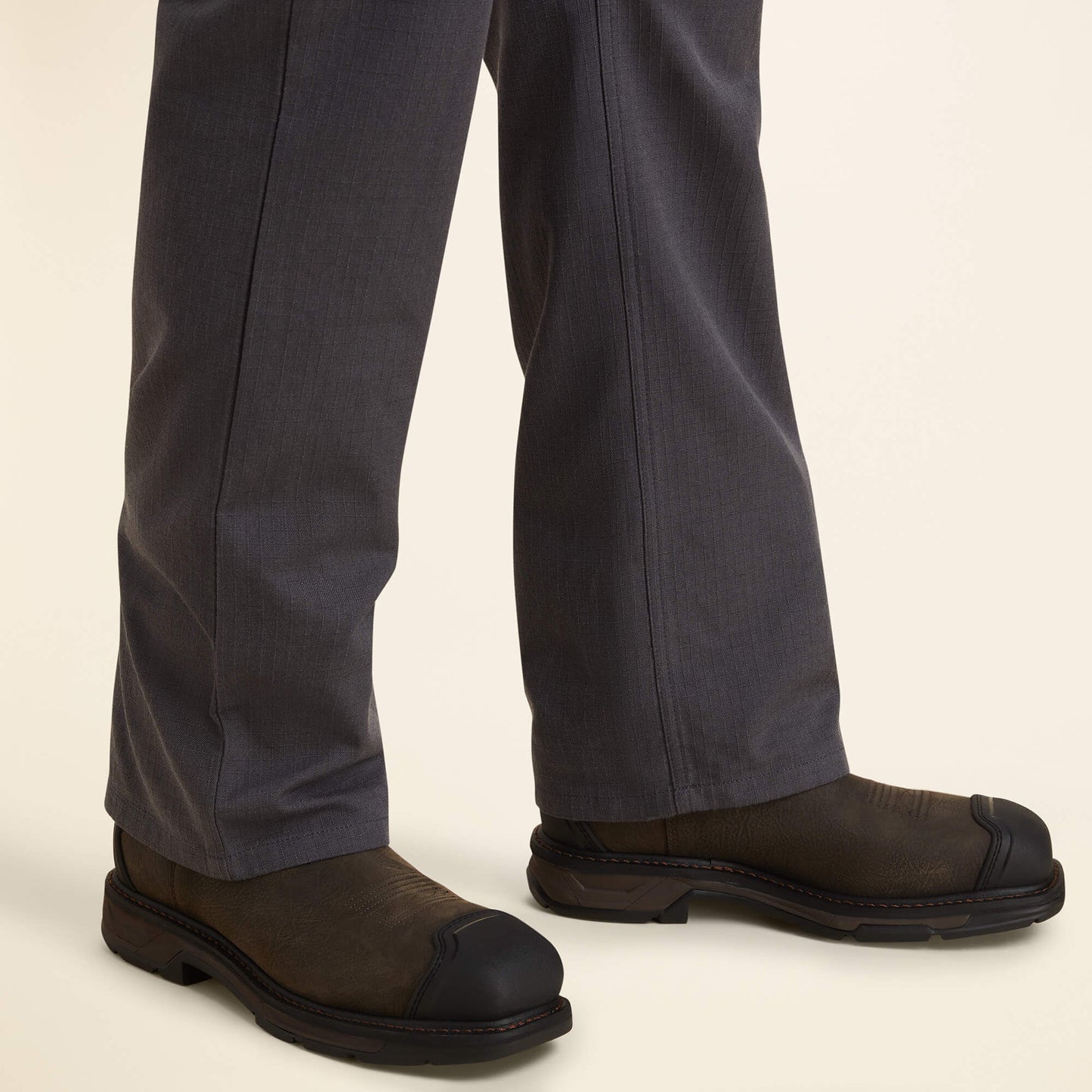 Ariat Men FR M4 Relaxed Crossfire Straight Pant