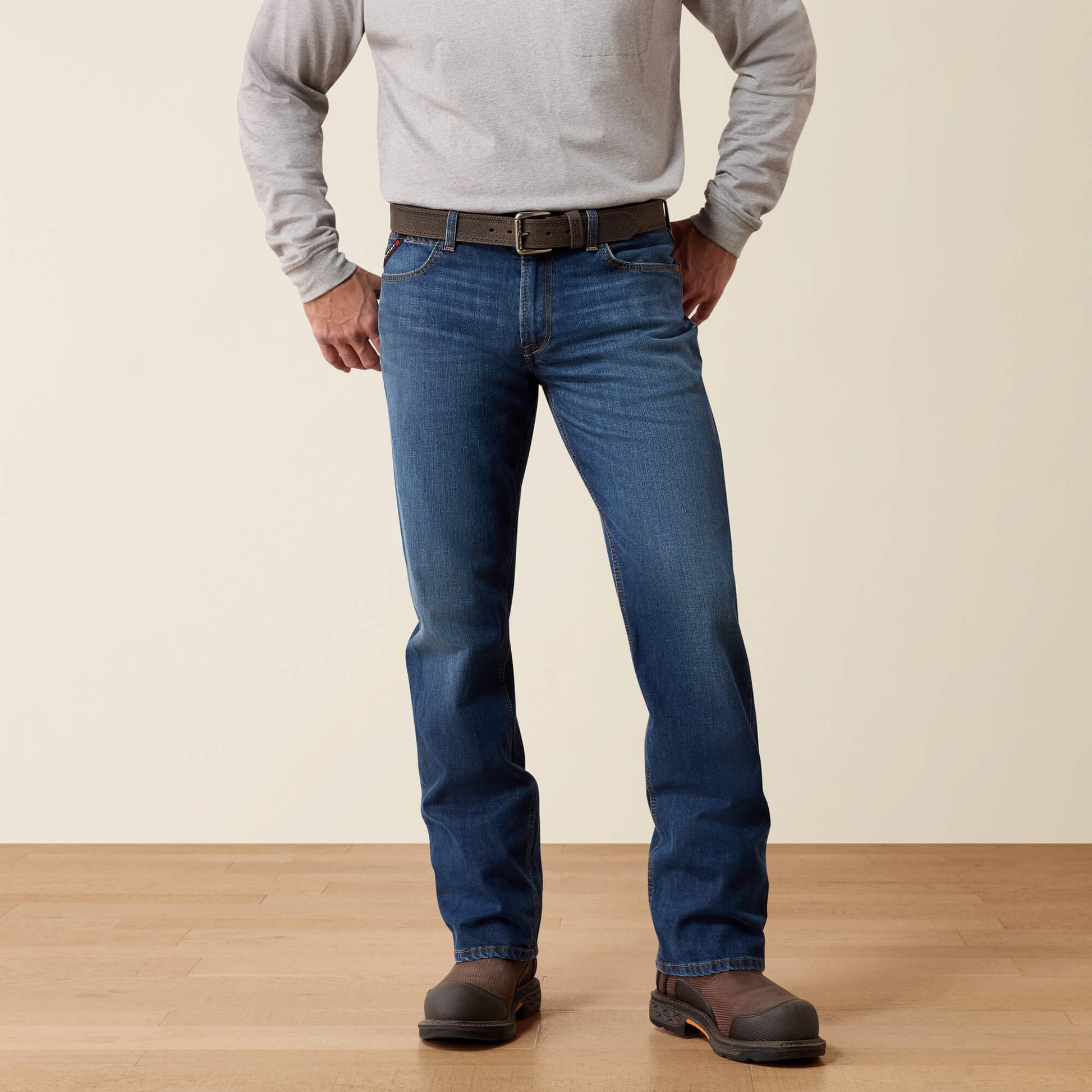 Ariat Men FR M5 Straight Lightweight DuraStretch Straight Leg Jeans