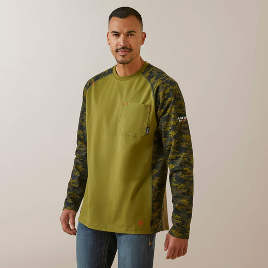 Ariat Men FR AC Stretch Camo Baseball T-Shirt