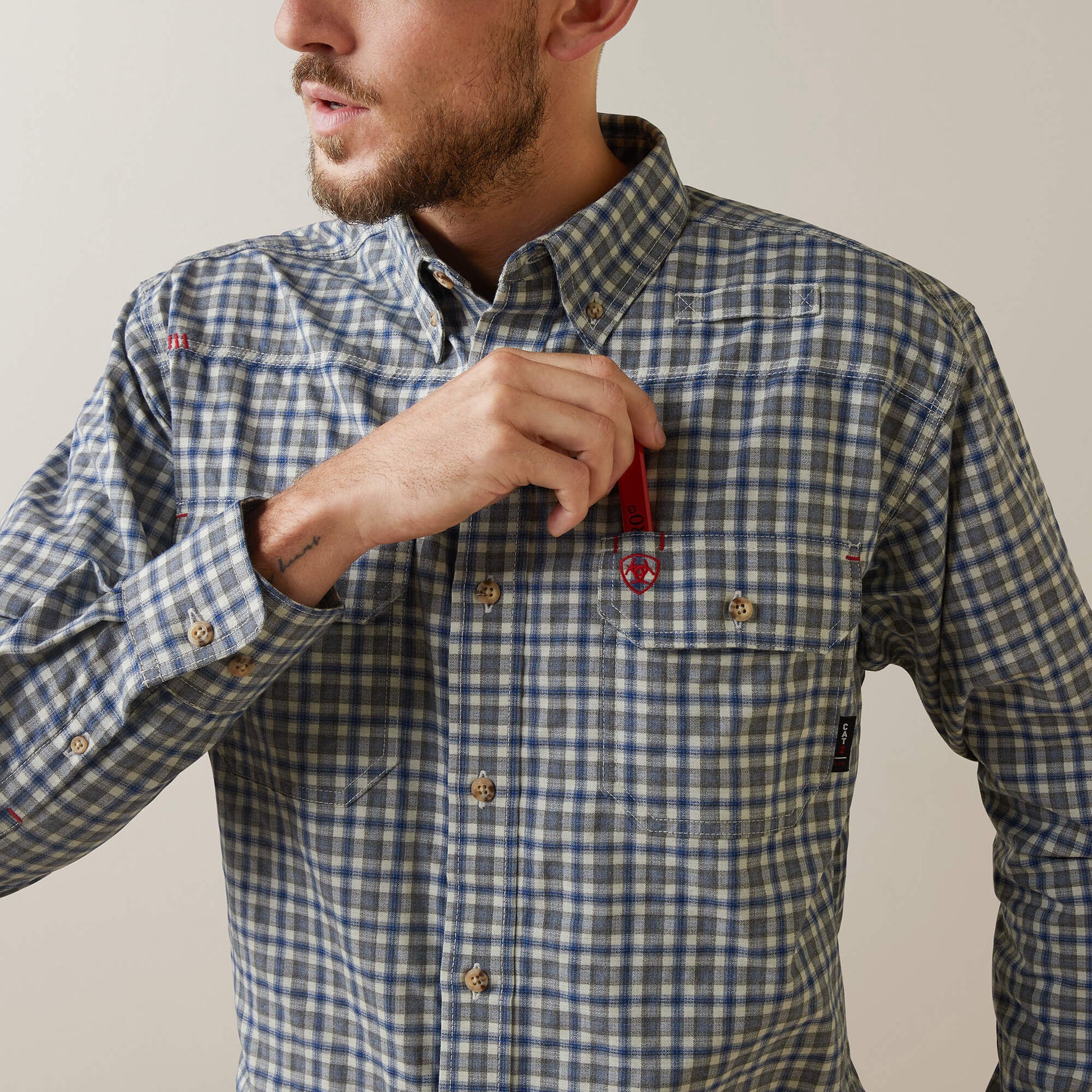 Ariat Men FR Plaid Featherlight Work Shirt