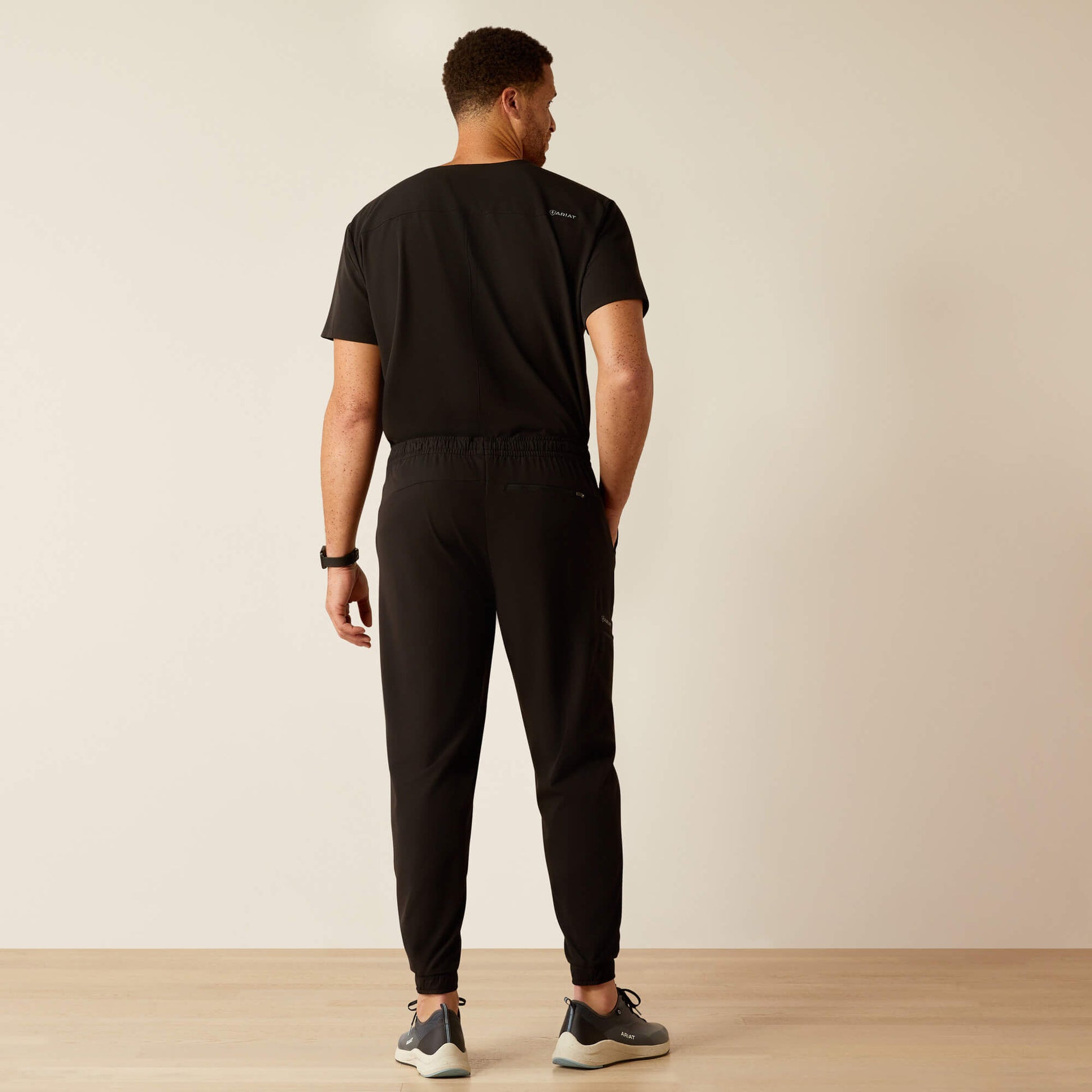 Ariat Men Drew Cargo Stretch Jogger Scrub Pant