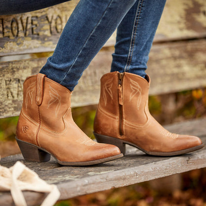 Ariat Women Darlin Western Boot