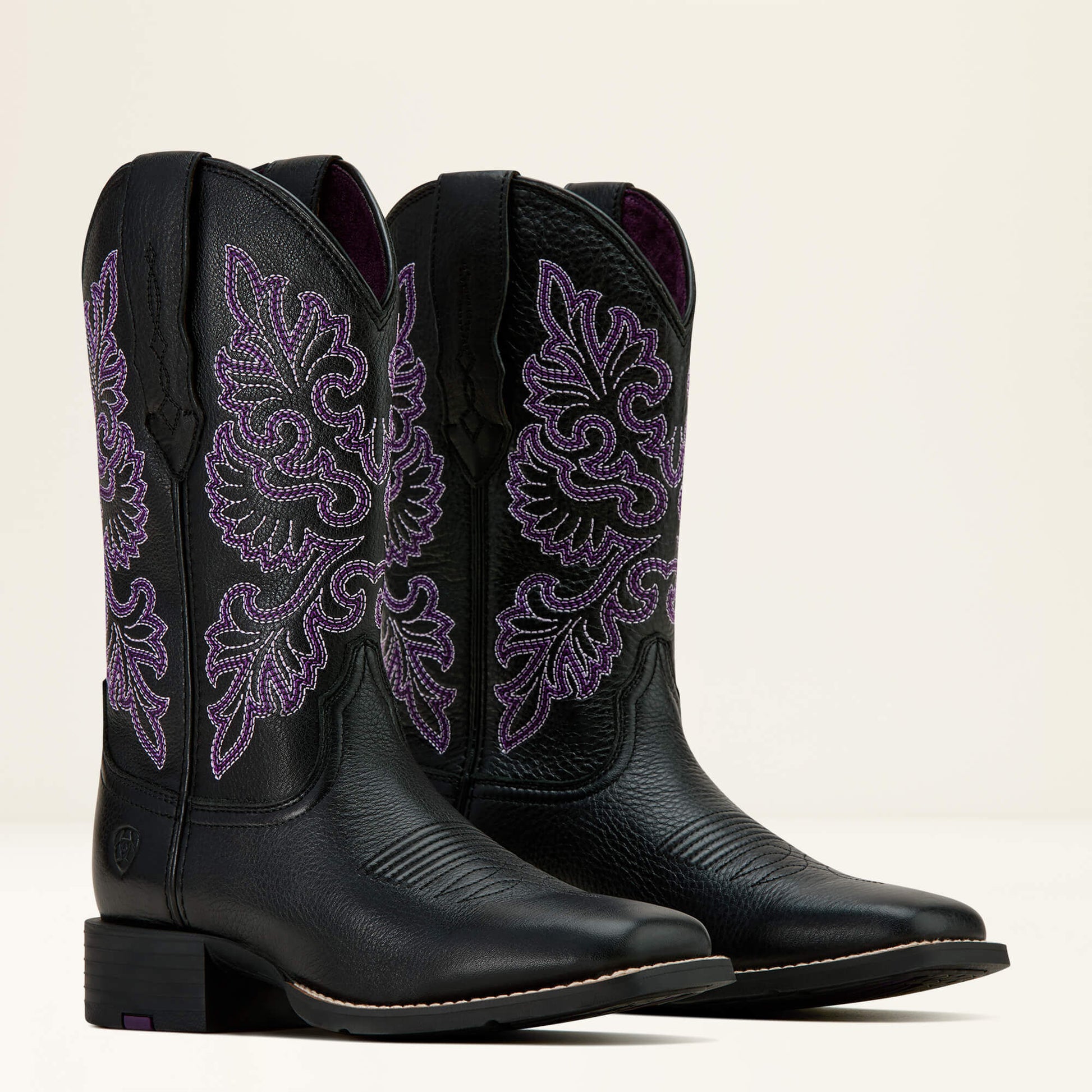 Ariat Women Round Up StretchFit Wide Square Toe Western Boot