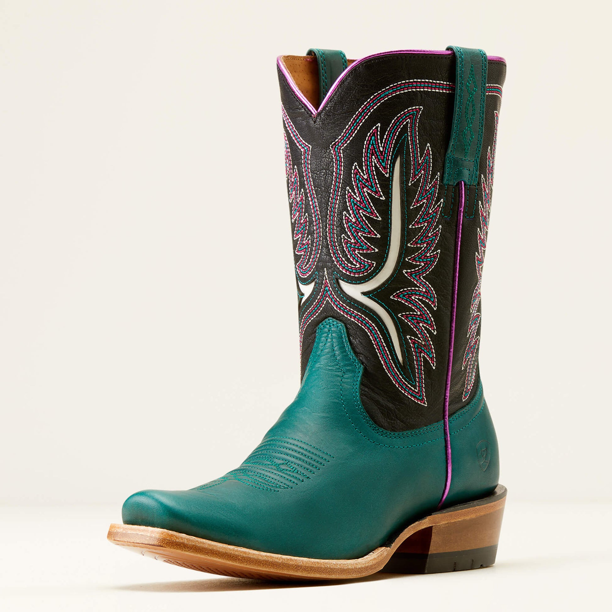 Ariat Women Futurity Colt Narrow Cutter Toe Western Boot