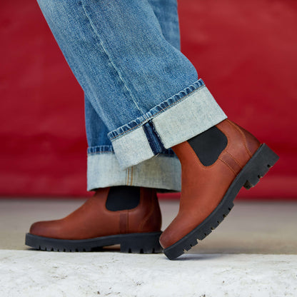 Ariat Women|Trends Wexford Lug Mid Waterproof Chelsea Boot